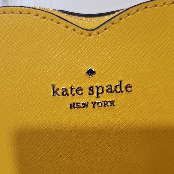 Kate Spade Heart-Shaped Yellow Mini Bag - Picture 2 of 9